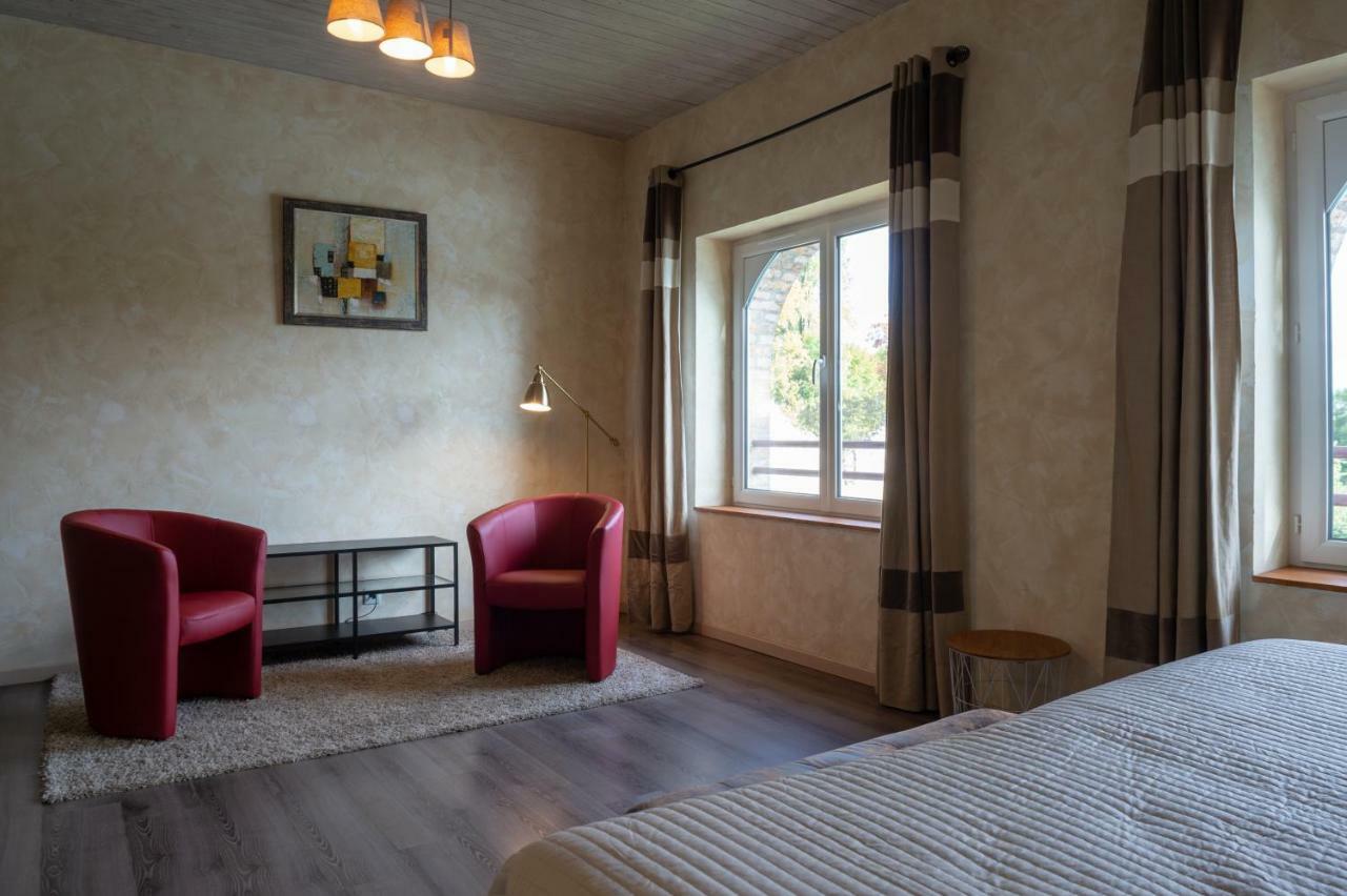Отель Domaine De La Courbe Le Lude Экстерьер фото