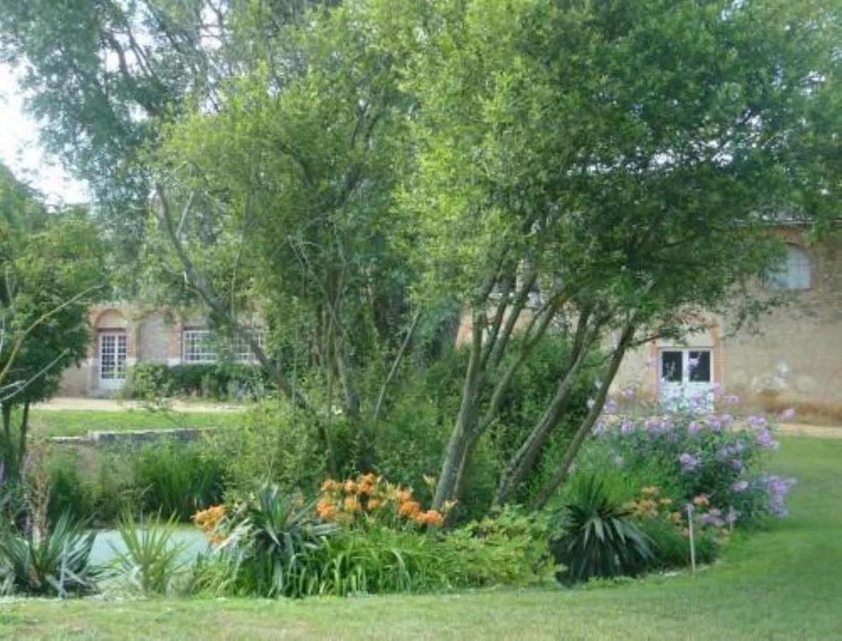 Отель Domaine De La Courbe Le Lude Экстерьер фото